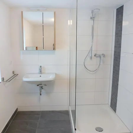 Gemuetliche Ferienhaus Fuer 8 Personen In Vakantiehuis Reit im Winkl