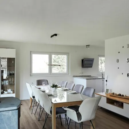 Vakantiehuis Gemuetliche Ferienhaus Fuer 8 Personen In Reit im Winkl