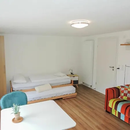 Gemuetliche Ferienhaus Fuer 8 Personen In Vakantiehuis
