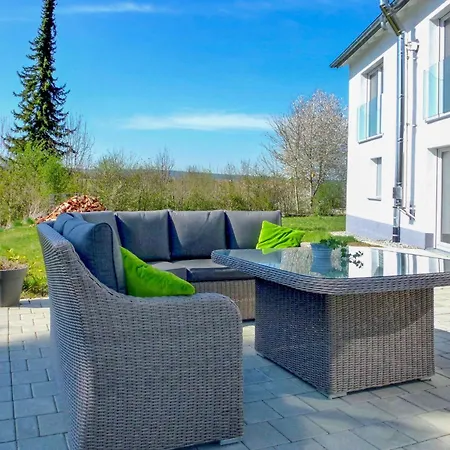 Vakantiehuis Gemuetliche Ferienhaus Fuer 8 Personen In *