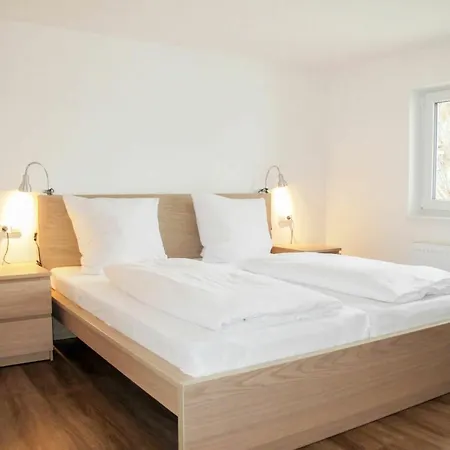 Feriehus Gemuetliche Ferienhaus Fuer 8 Personen In